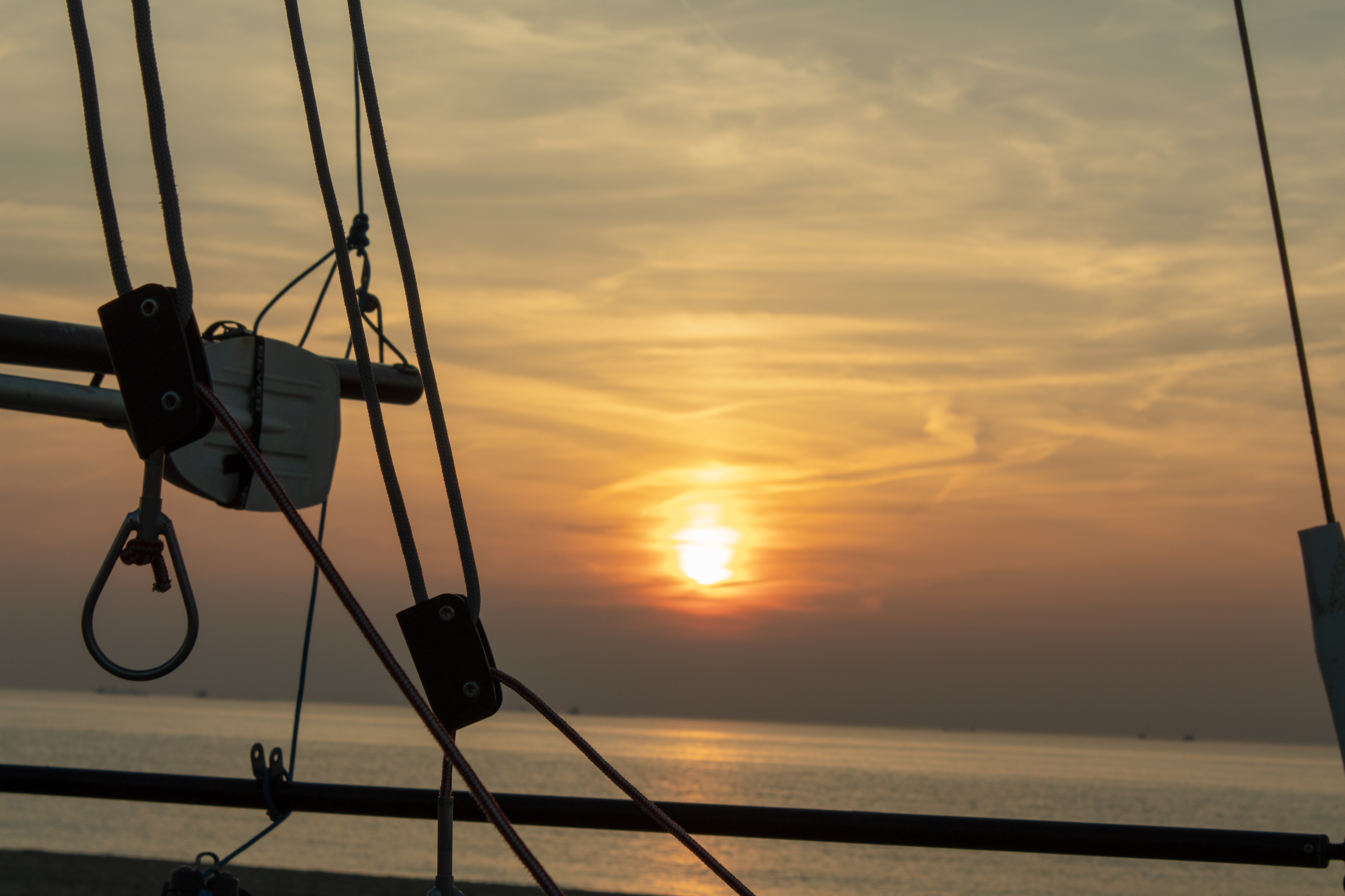 General 5184x3456 Sun sunset beach boat lines sea low light