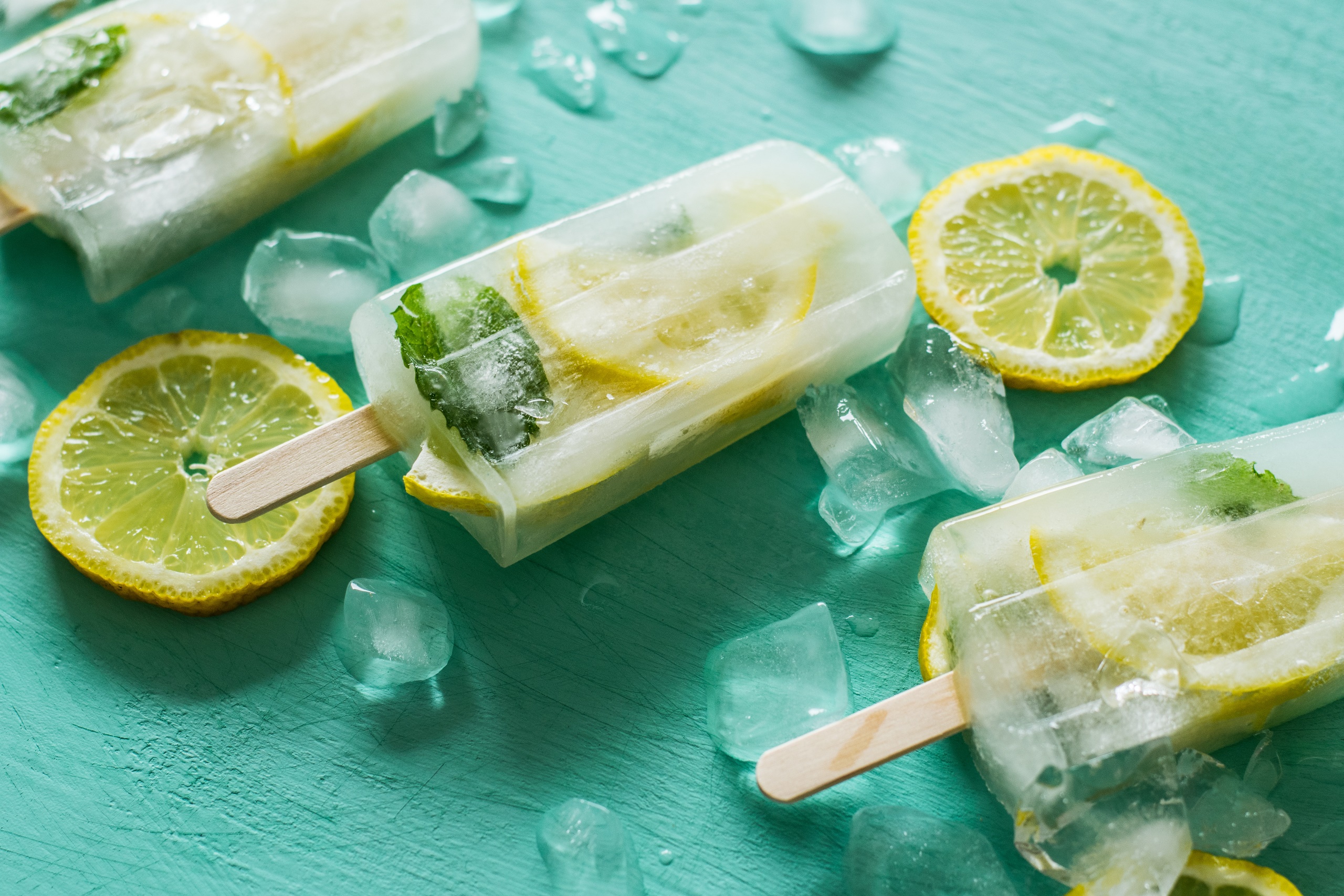 General 2560x1707 lemons food sweets popsicle lime green closeup ice cubes