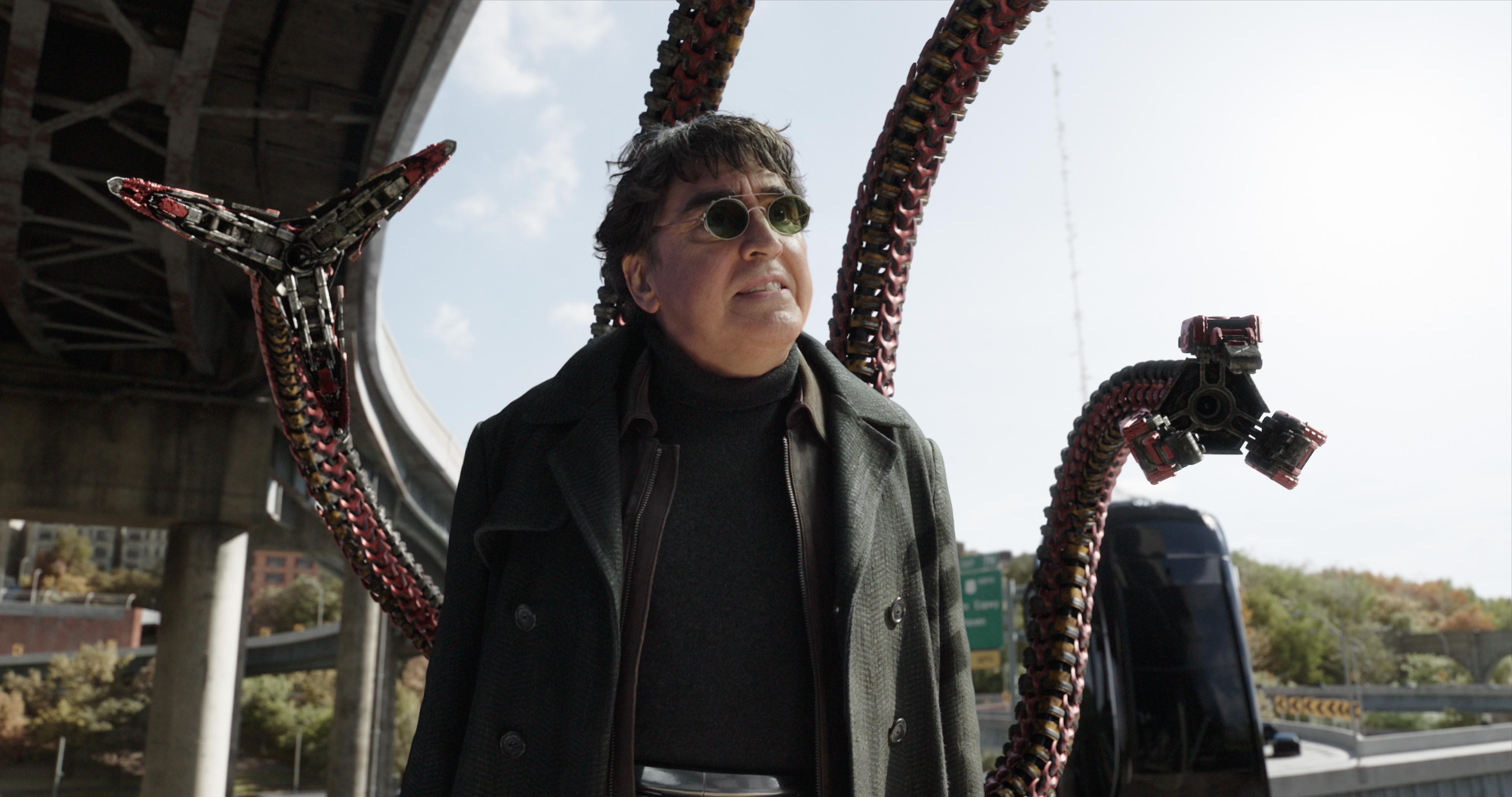 People 4096x2160 Spider-Man: No Way Home Doctor octopus tentacles film stills Alfred Molina