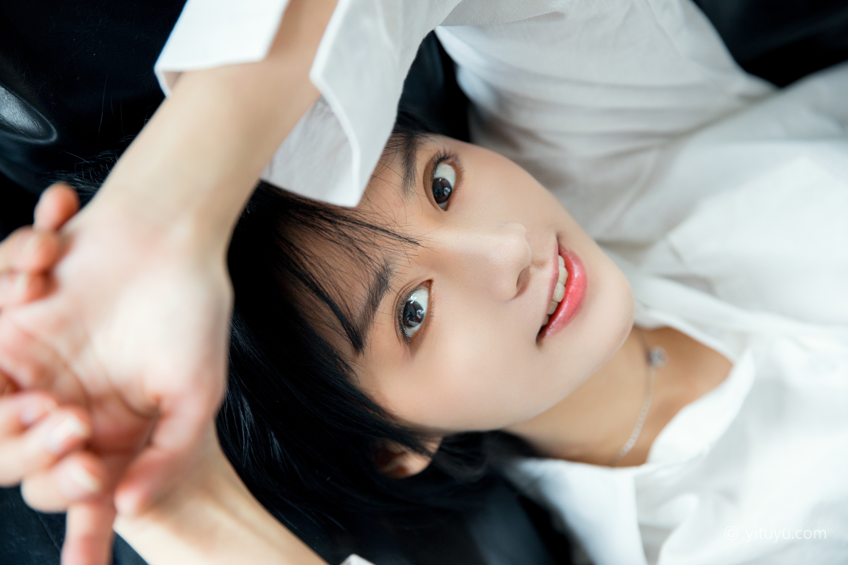 People 2700x1800 women model Asian Chinese model dark hair women indoors white shirt Yu Wen