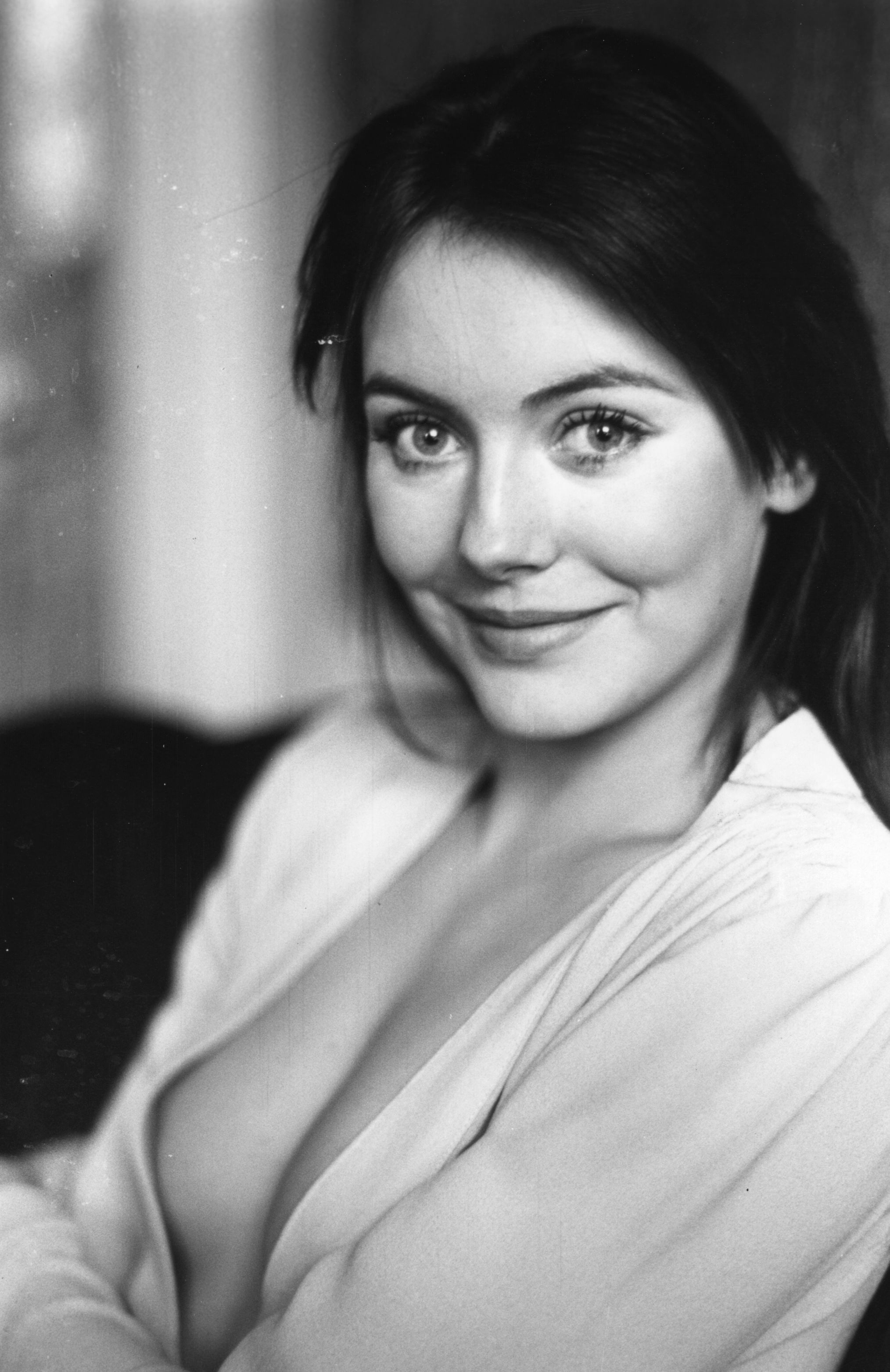 People 2028x3128 women model brunette long hair portrait display boobs monochrome nipples film grain open clothes face actress smiling looking at viewer vintage Edwige Fenech