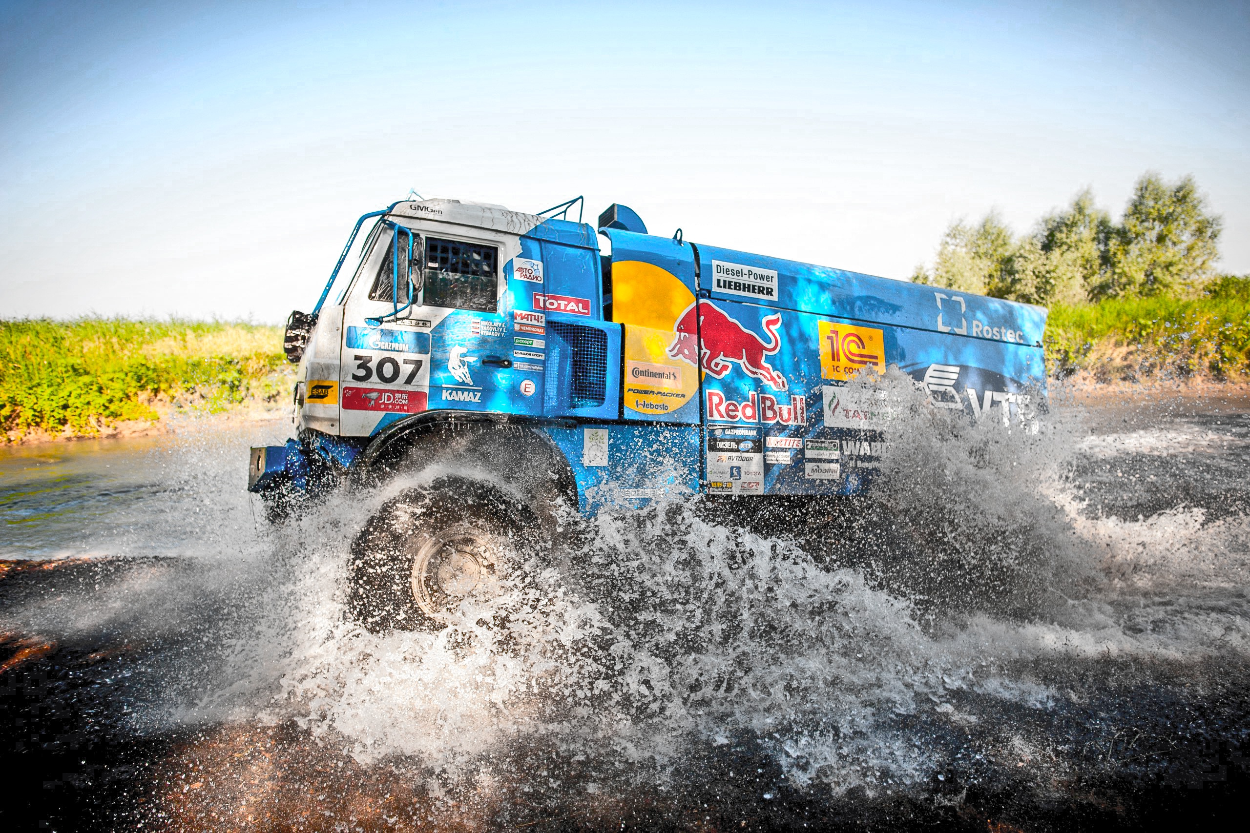 General 2560x1707 Rally truck water racing vehicle Kamaz Russian trucks Red Bull