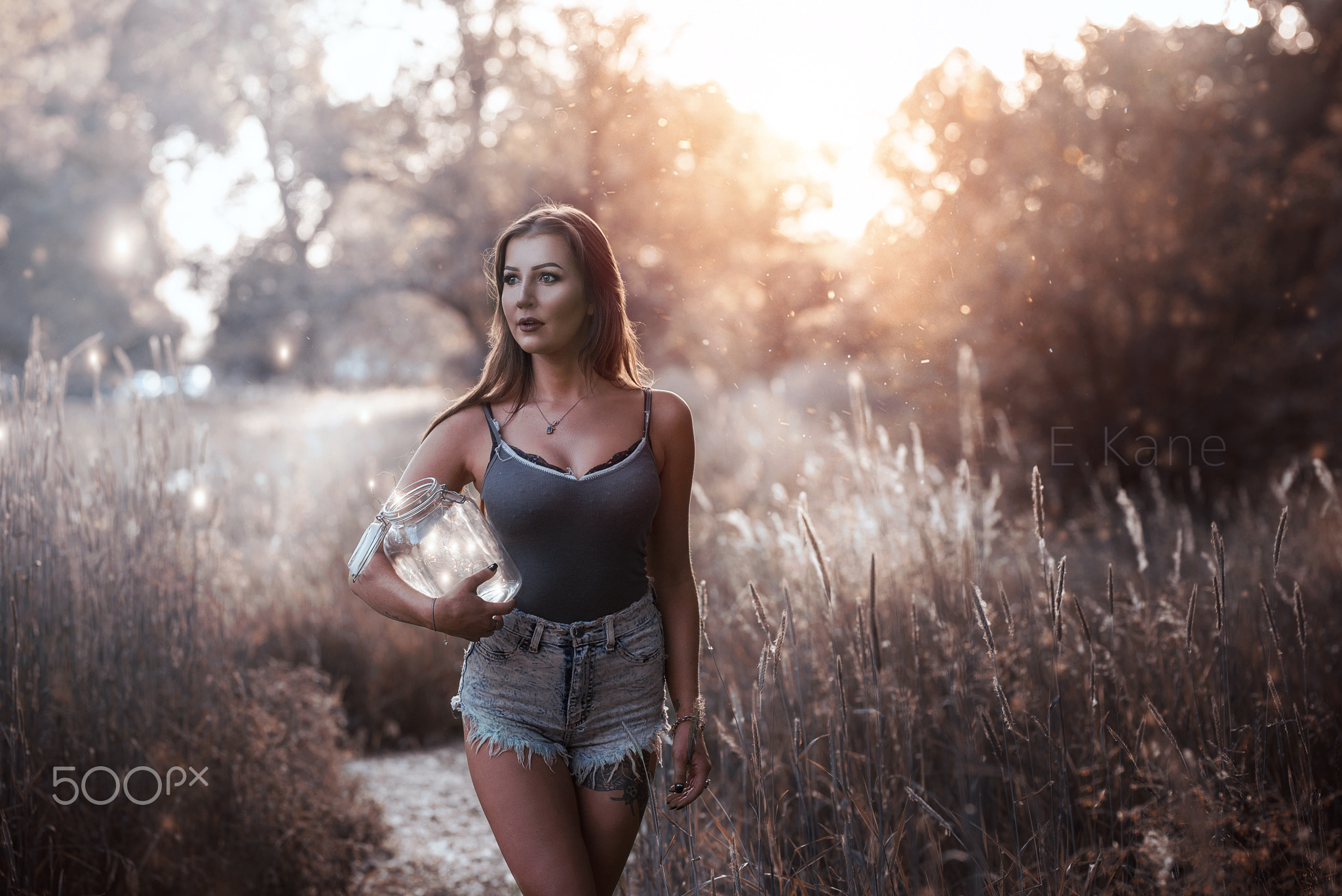 People 2048x1367 Evan Kane jean shorts 500px nature women outdoors women high waisted shorts grey tops