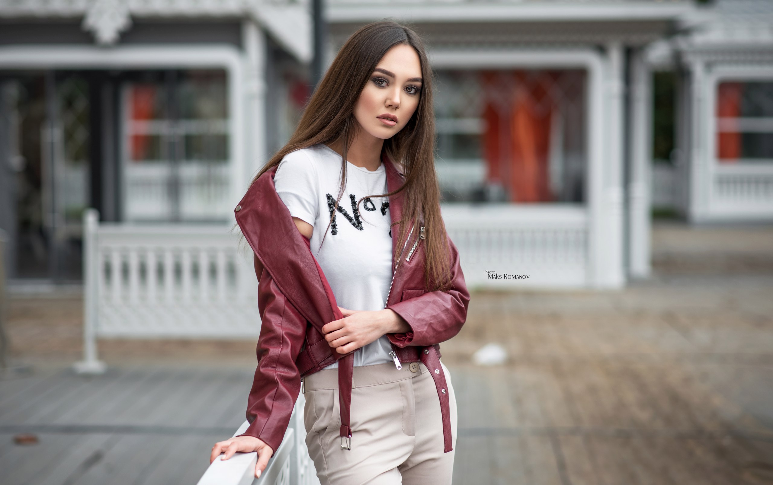 People 2560x1607 women Maxim Romanov portrait depth of field leather jacket brunette long hair straight hair looking at viewer brown eyes women outdoors red jackets
