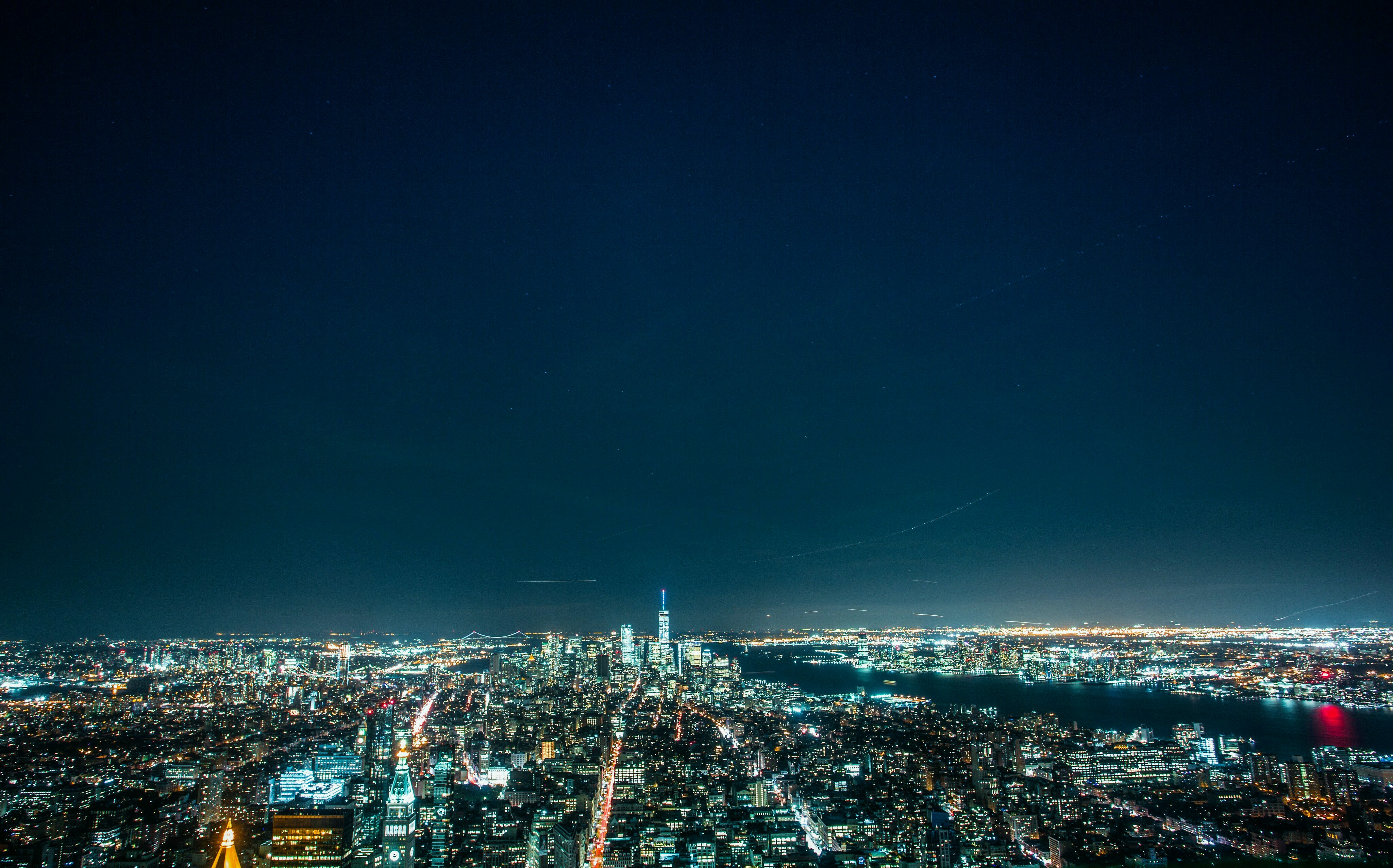 General 4096x2553 cityscape night New York City long exposure