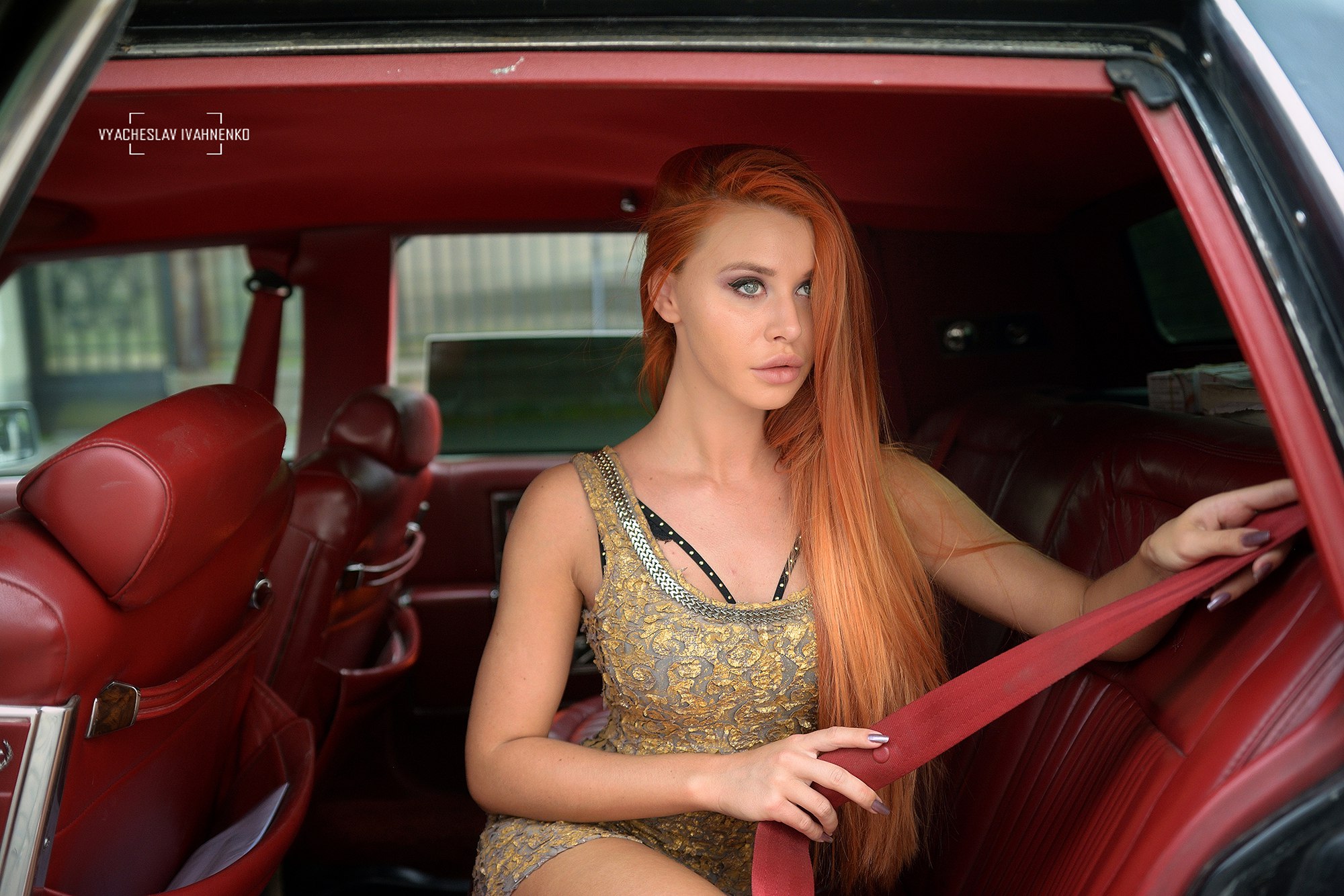 Women Redhead Long Hair Dana Bounty Portrait Car Dress Images, Photos, Reviews