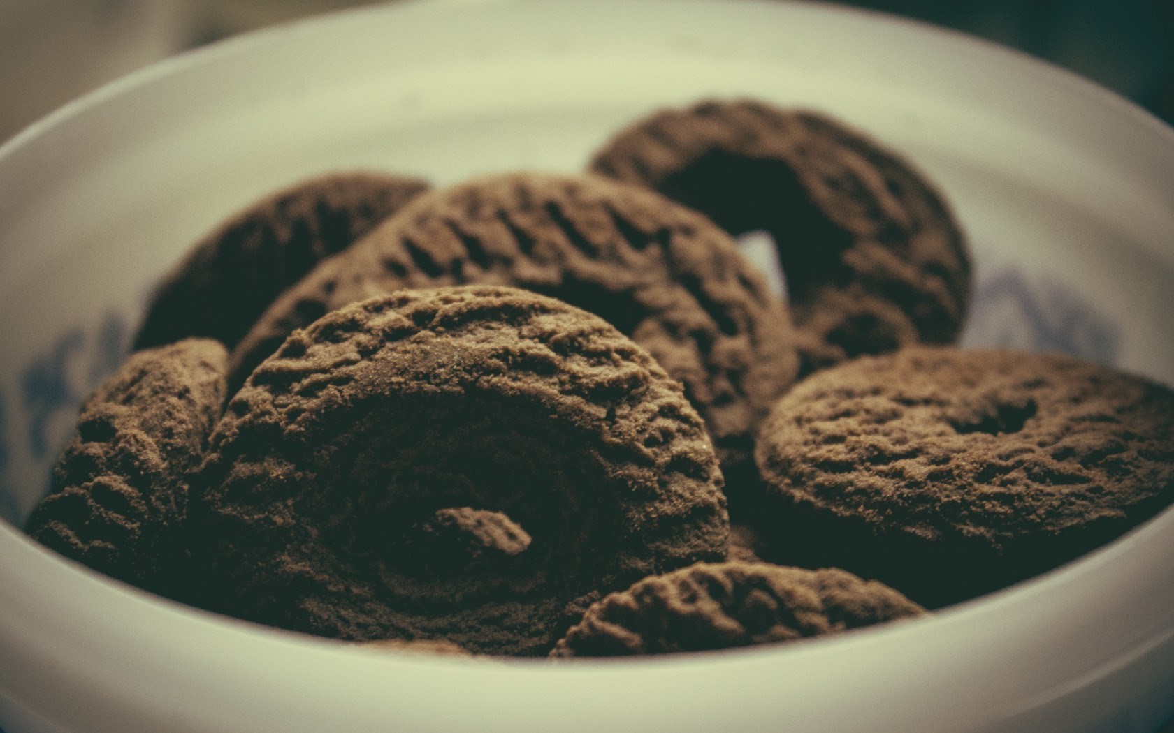 General 1680x1050 cookies chocolate food photography macro filter