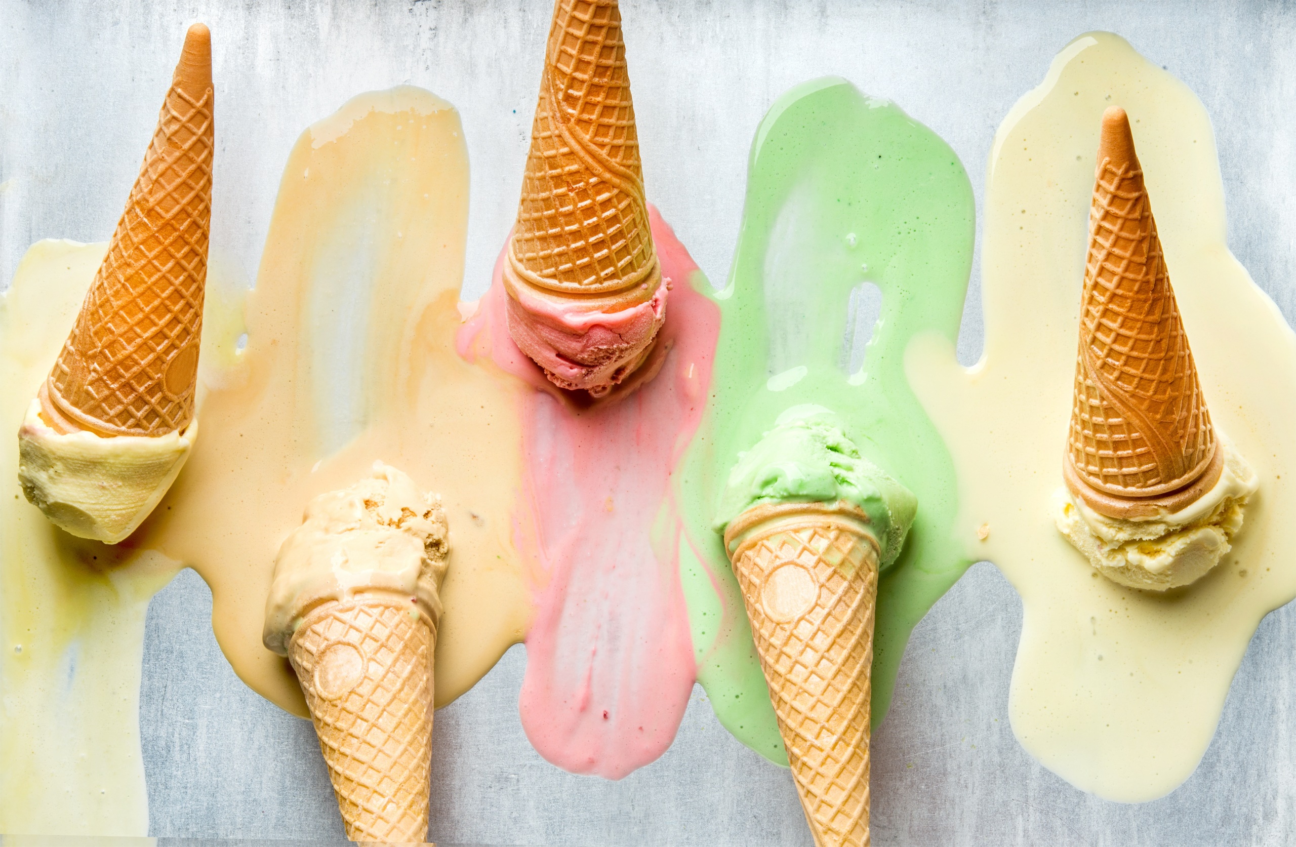 General 2560x1673 food colorful ice cream melting