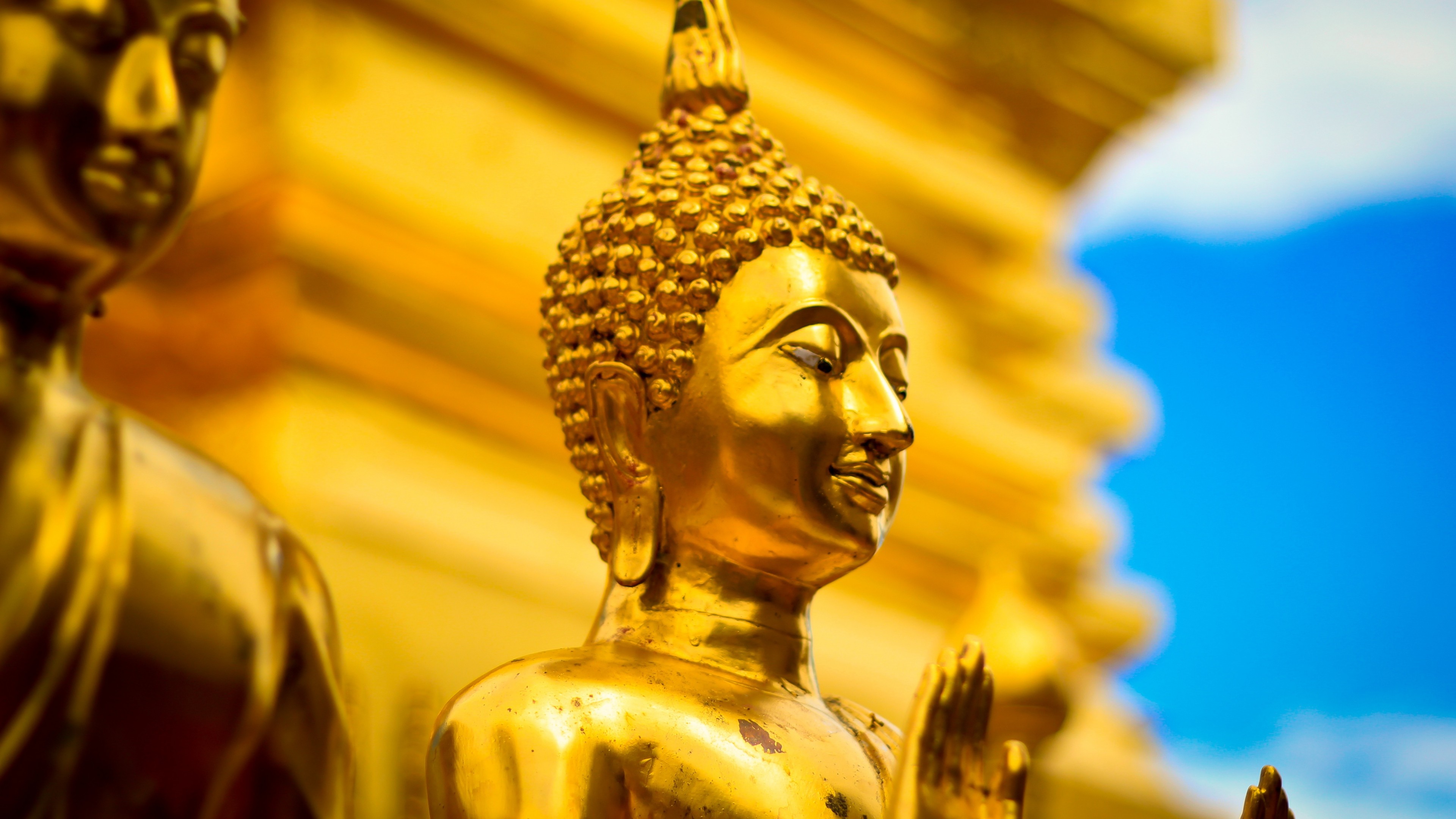 General 3840x2160 nature landscape clouds depth of field Buddha Buddhism gold statue temple Thailand Asia face religion