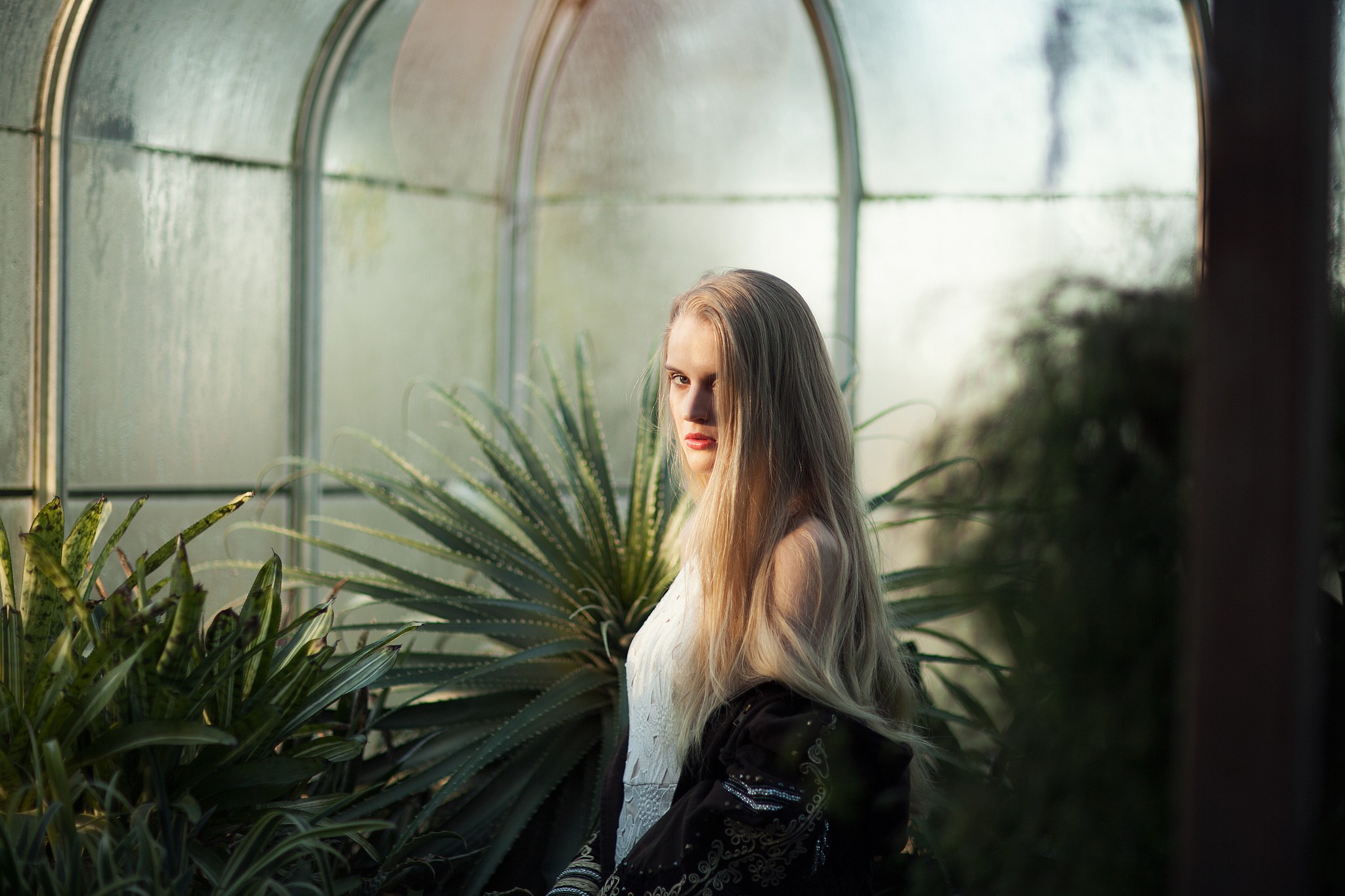 People 2048x1365 women Ruby James blonde looking at viewer greenhouse plants